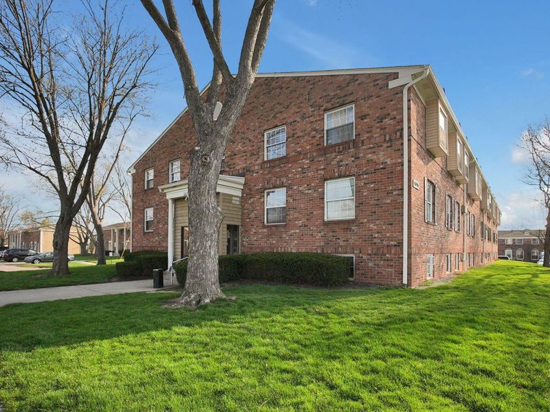 4696 Tarryton Court S, Unit 7-3F, Columbus, OH 43228 Photo 17