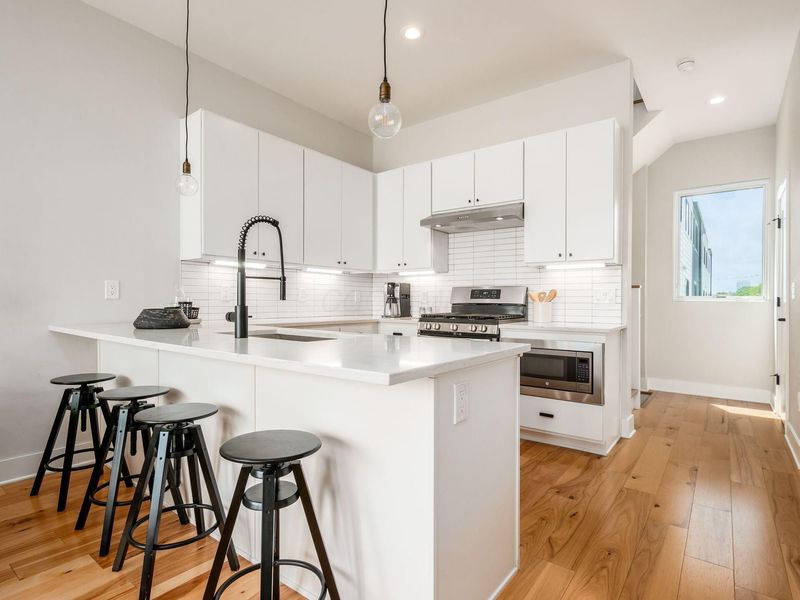 201 E 5th Avenue , Unit 201, Columbus, OH 43201 Photo 16