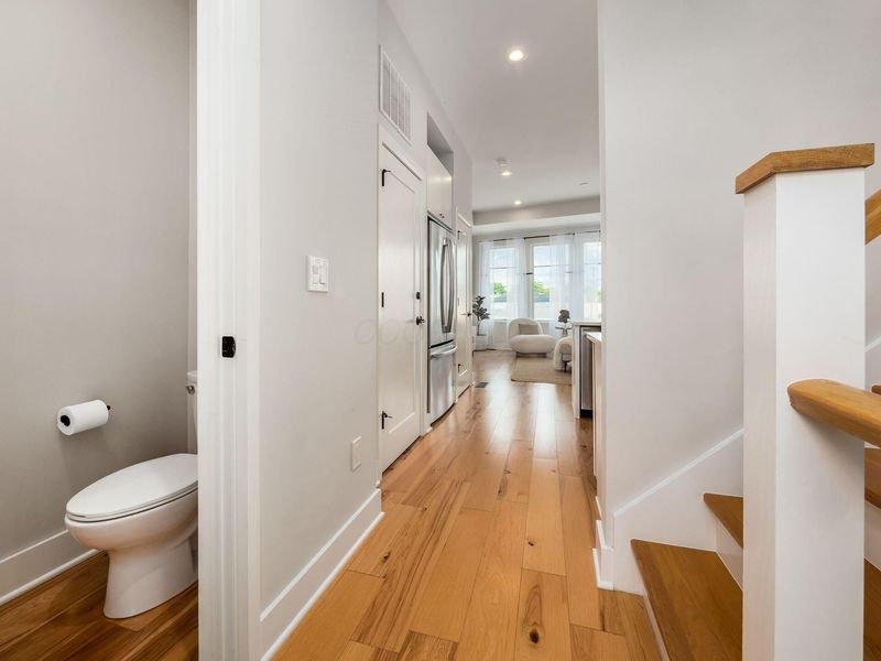 201 E 5th Avenue , Unit 201, Columbus, OH 43201 Photo 22