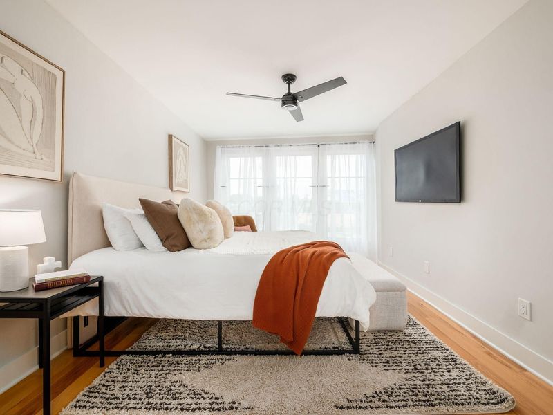 201 E 5th Avenue , Unit 201, Columbus, OH 43201 Photo 31