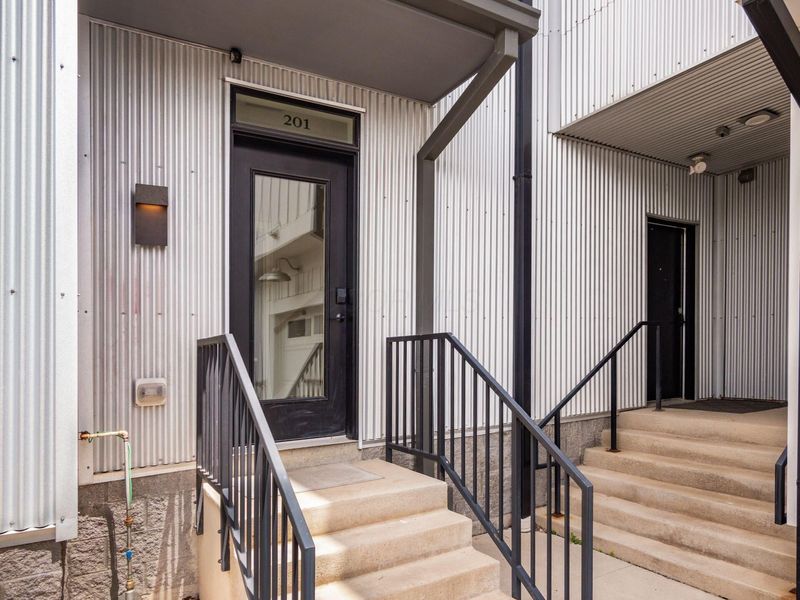 201 E 5th Avenue , Unit 201, Columbus, OH 43201 Photo 37