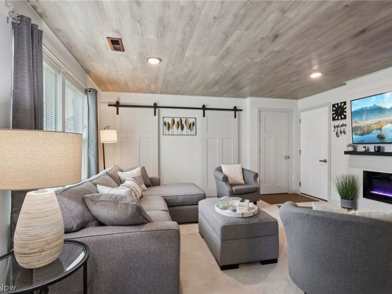 1450 Caymus Court , Avon, OH 44011 Photo 4