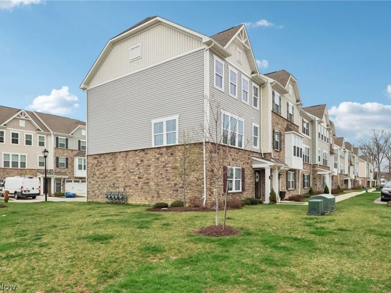 1450 Caymus Court , Avon, OH 44011 Photo 43