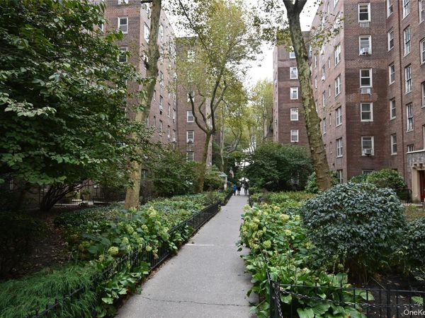 4825 43rd Street , Unit 7J, Woodside, NY 11377