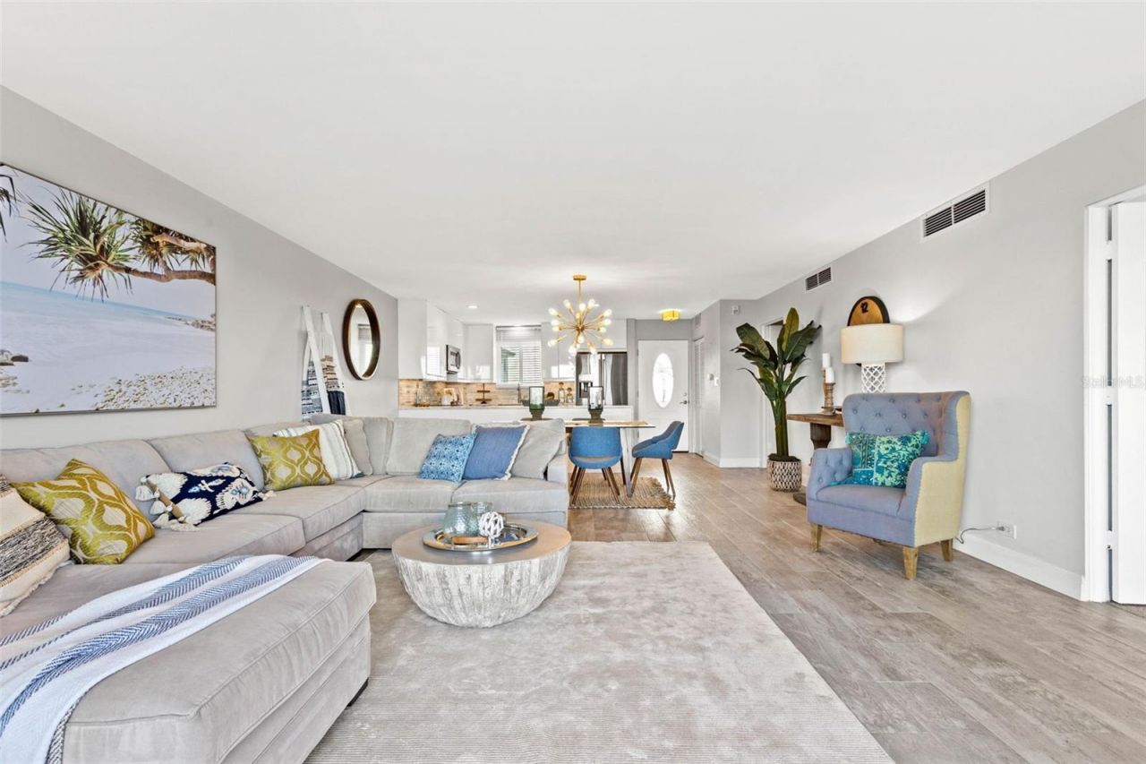 1365 Snell Isle Boulevard Ne, Unit 8D, Saint Petersburg, FL 33704 Photo