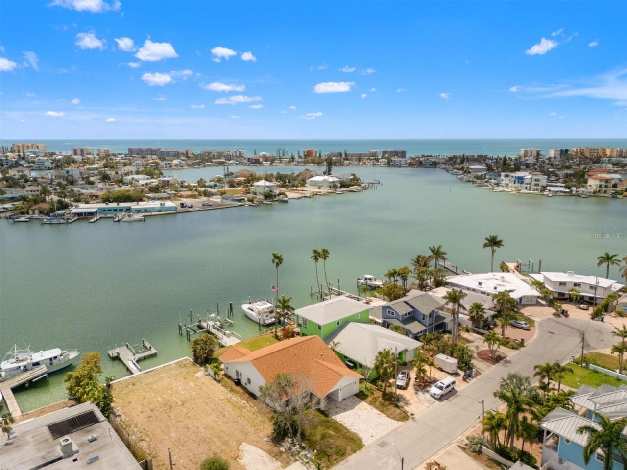 811 Bay Point Drive, Madeira Beach, FL 33708 Photo
