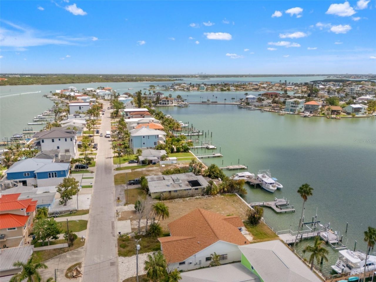 811 Bay Point Drive, Madeira Beach, FL 33708 Photo