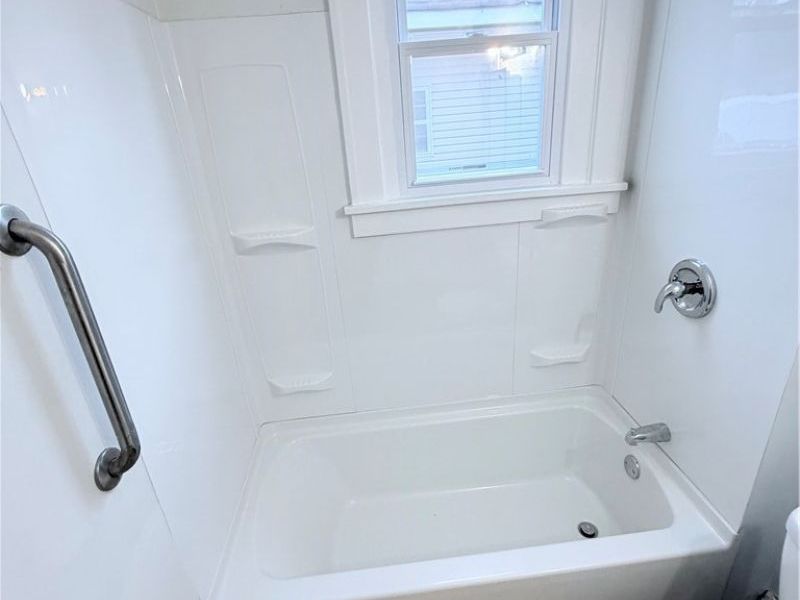 14011 Glendale Avenue , Unit UP / DOWN, Cleveland, OH 44128 Photo 11