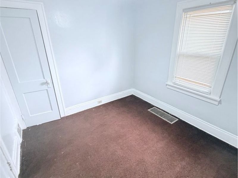 14011 Glendale Avenue , Unit UP / DOWN, Cleveland, OH 44128 Photo 17