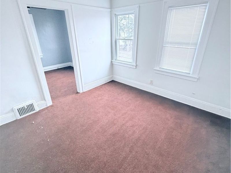 14011 Glendale Avenue , Unit UP / DOWN, Cleveland, OH 44128 Photo 28