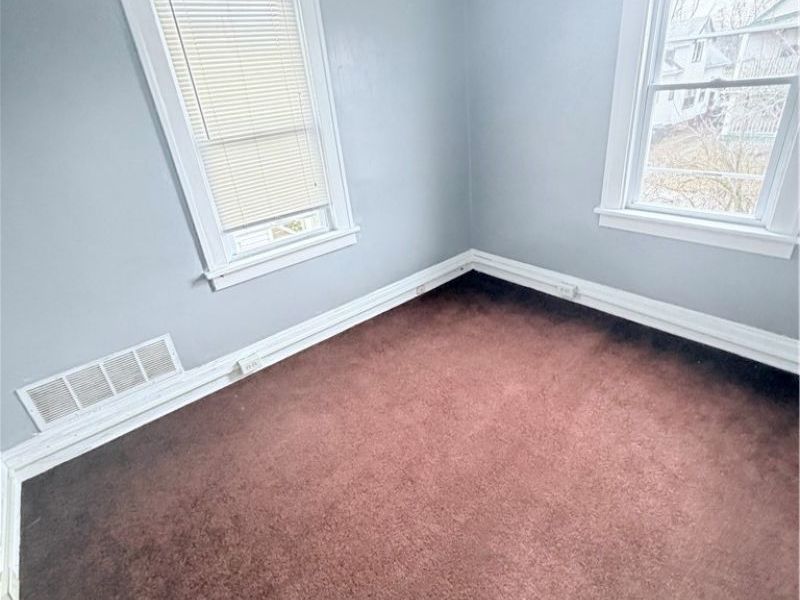 14011 Glendale Avenue , Unit UP / DOWN, Cleveland, OH 44128 Photo 31