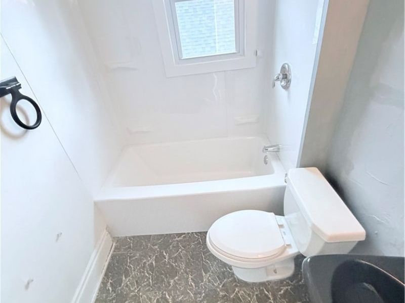 14011 Glendale Avenue , Unit UP / DOWN, Cleveland, OH 44128 Photo 39