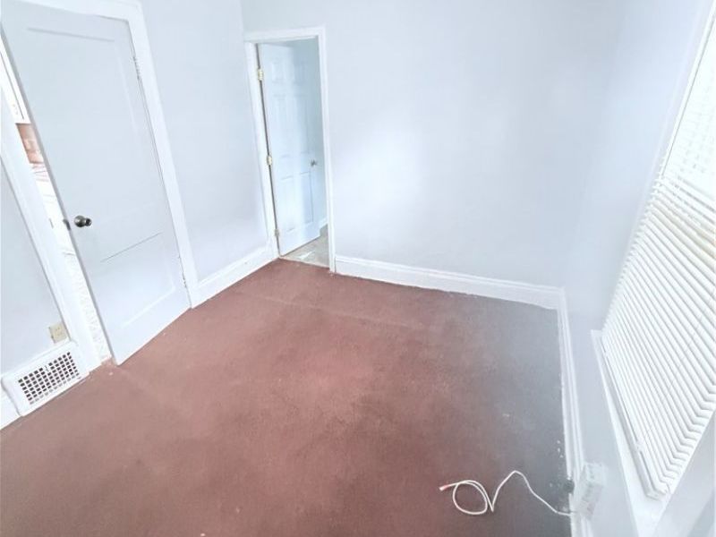 14011 Glendale Avenue , Unit UP / DOWN, Cleveland, OH 44128 Photo 8