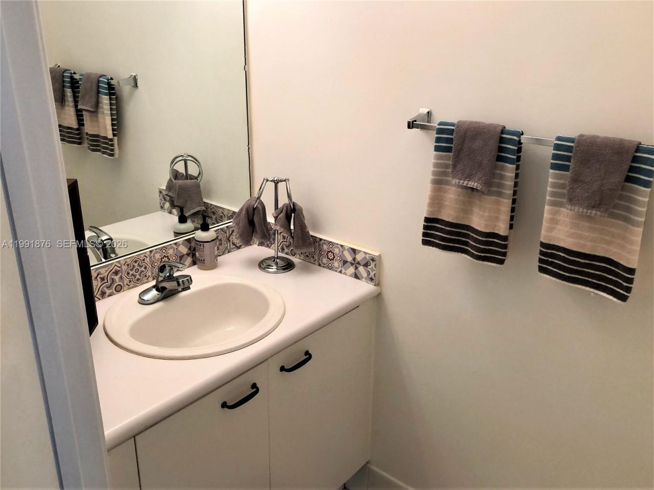 2233 Ensenada Ter, Weston, FL 33327 Photo