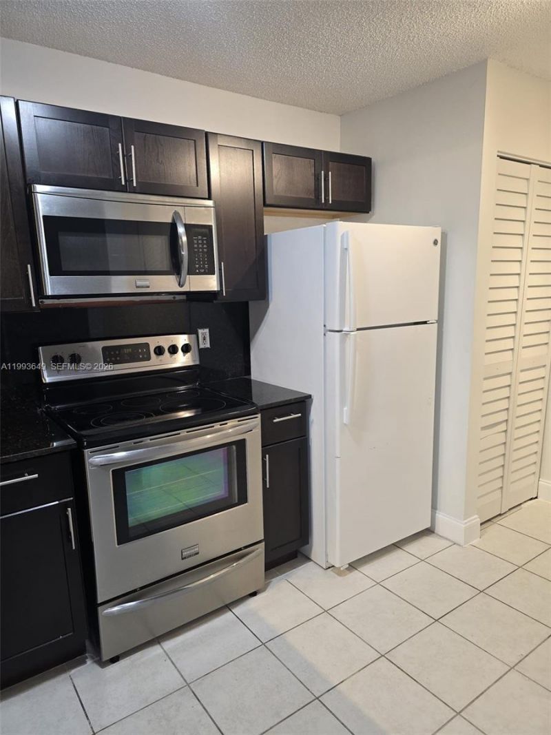 14272 SW 121st Pl, Unit 9, Miami, FL 33186 Photo