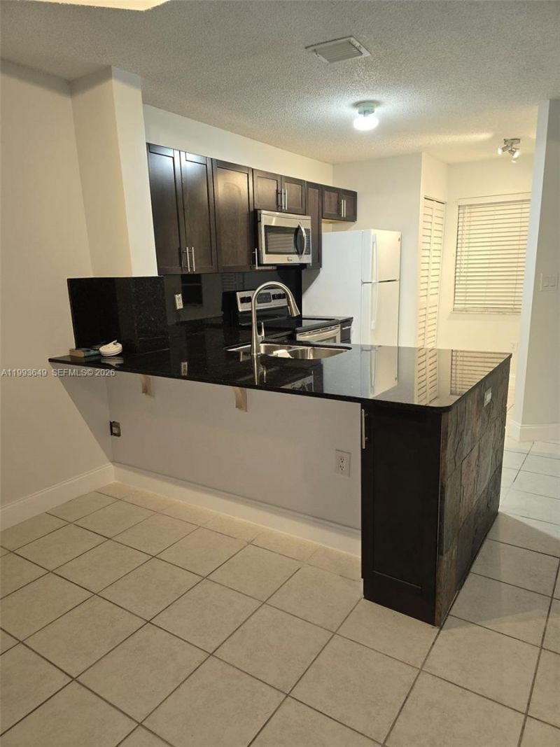 14272 SW 121st Pl, Unit 9, Miami, FL 33186 Photo