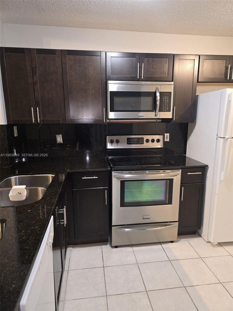 14272 SW 121st Pl, Unit 9, Miami, FL 33186 Photo