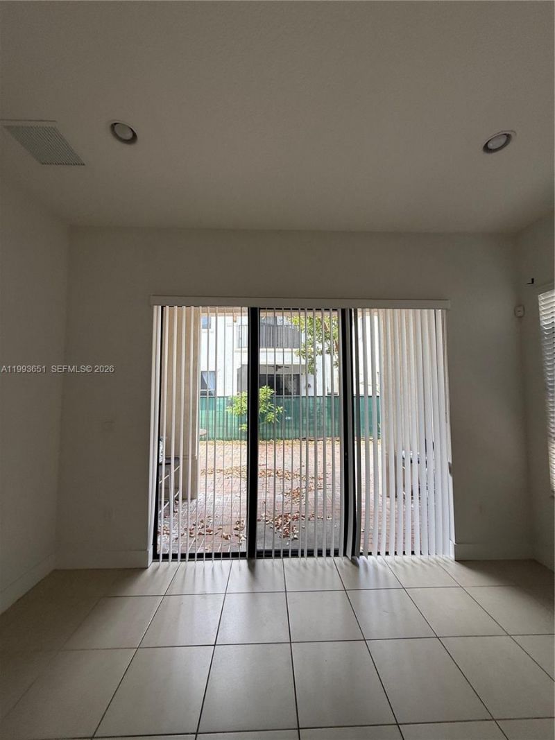 9776 W 34th Ave , Hialeah, FL 33018 Photo