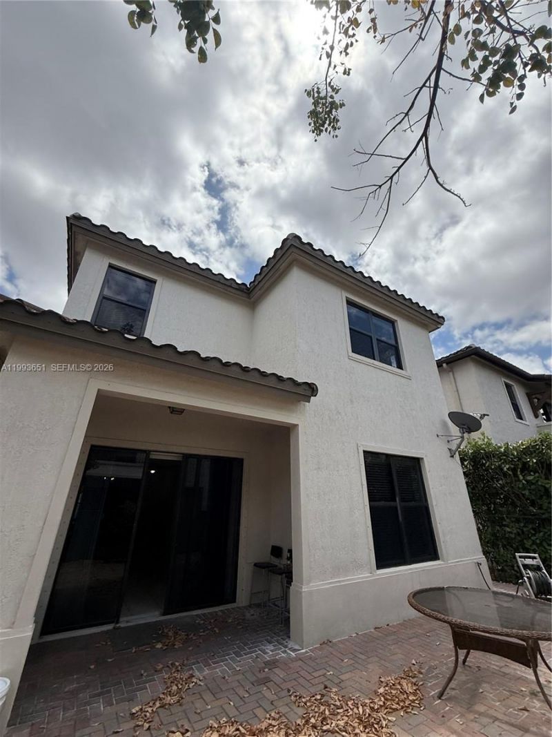 9776 W 34th Ave, Hialeah, FL 33018 Photo