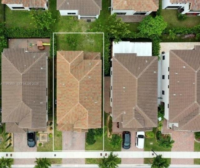 9776 W 34th Ave, Hialeah, FL 33018 Photo