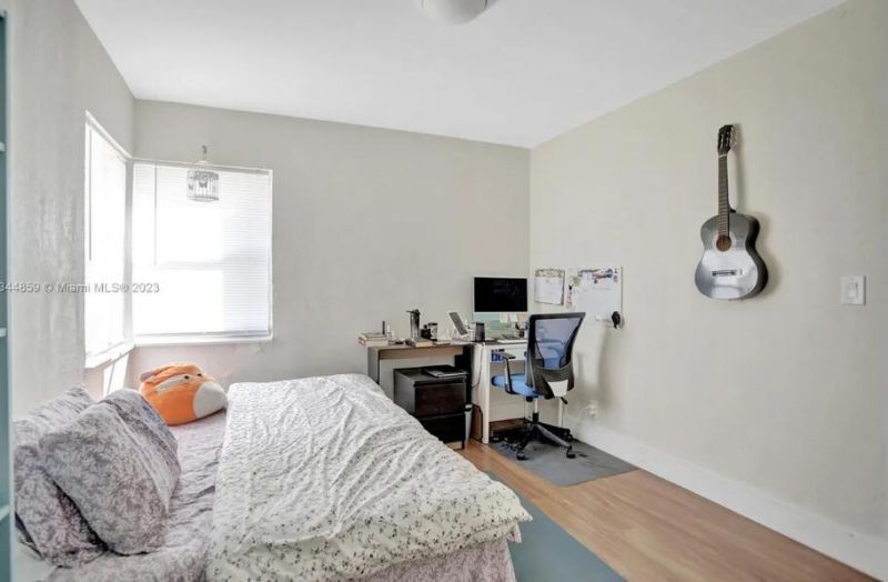 2552 Wiley Street, Hollywood, FL 33020 Photo