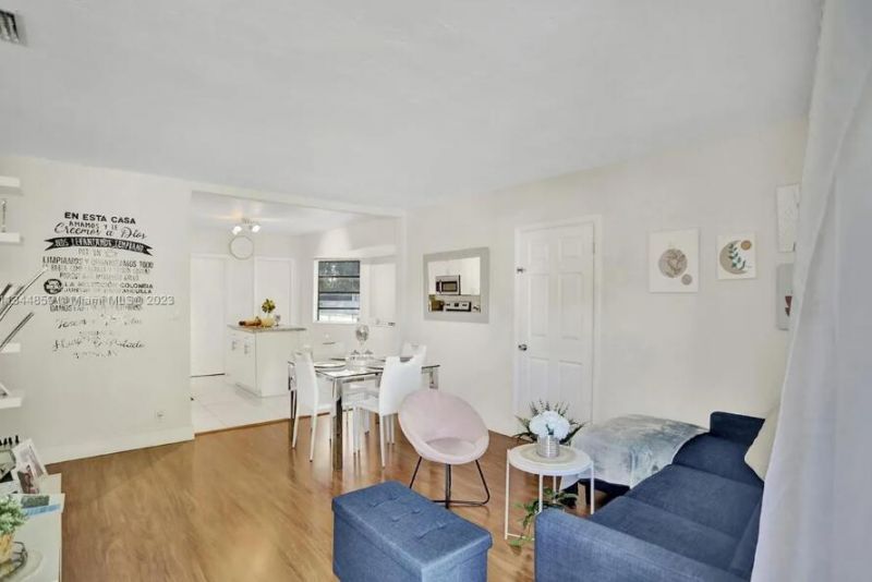 2552 Wiley Street, Hollywood, FL 33020 Photo