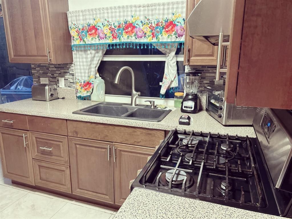 11361 NW 32nd Place, Sunrise, FL 33323 Photo