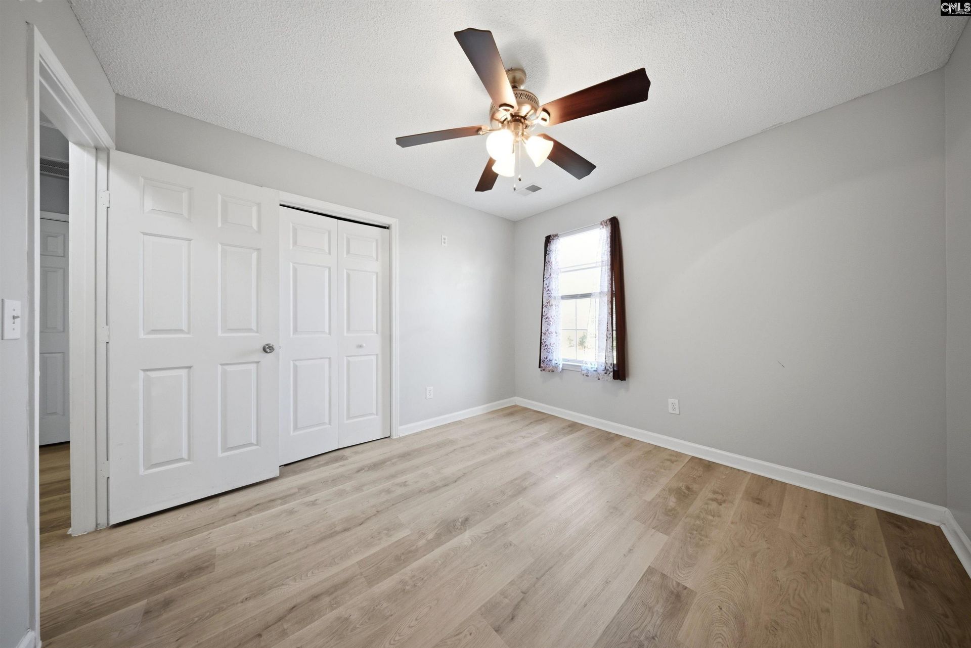 4 Thomaston  Photo 15