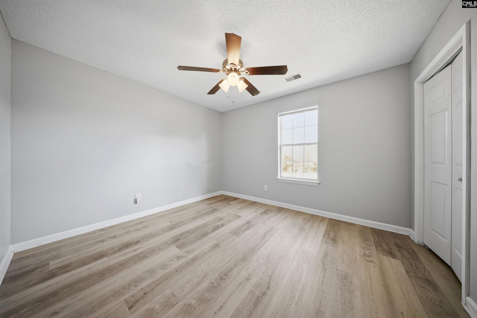 4 Thomaston  Photo 17