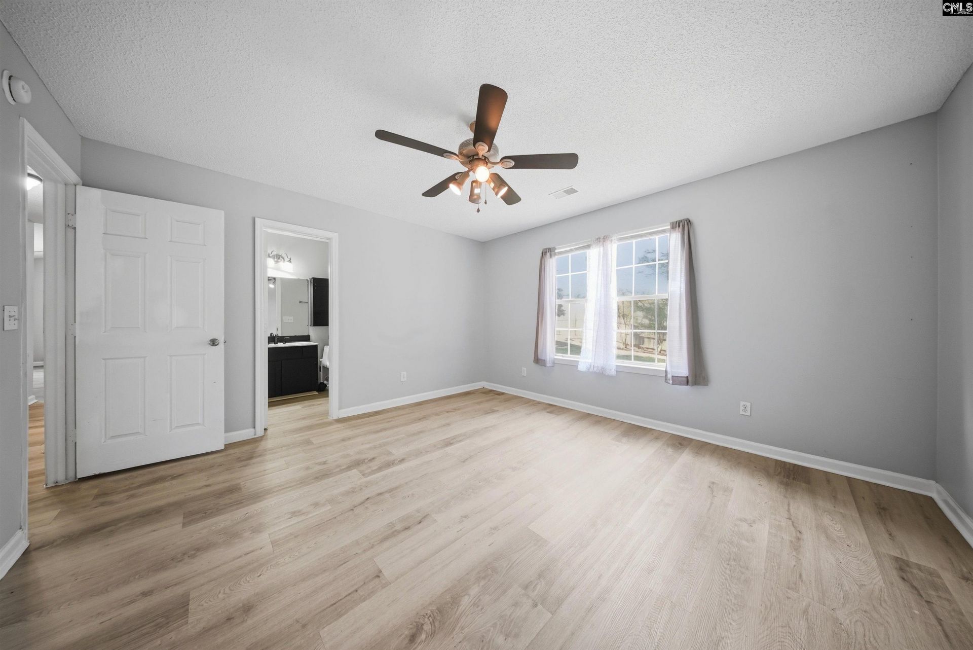 4 Thomaston  Photo 18