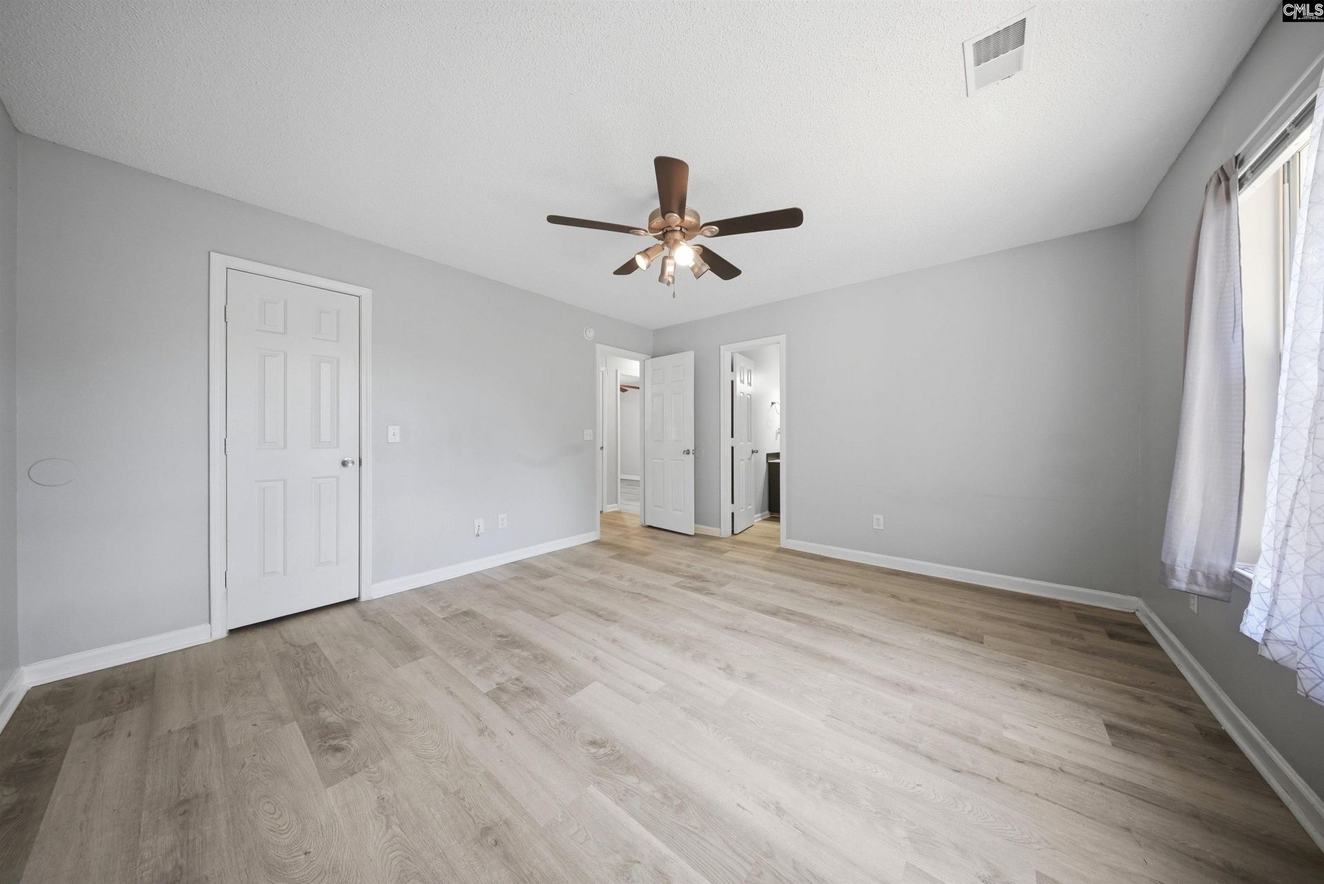 4 Thomaston  Photo 20