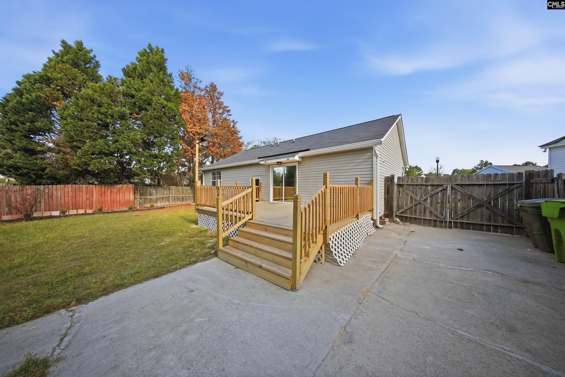 4 Thomaston  Photo 24