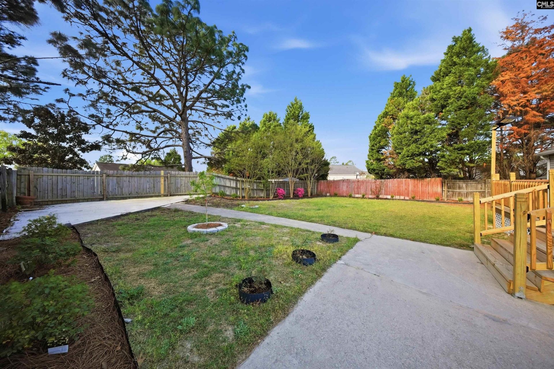 4 Thomaston  Photo 27