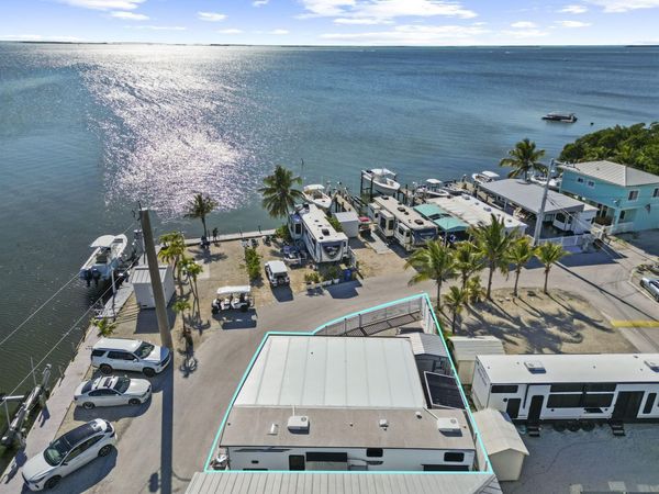 325 Calusa Street, Unit 321, KEY LARGO, FL 33037