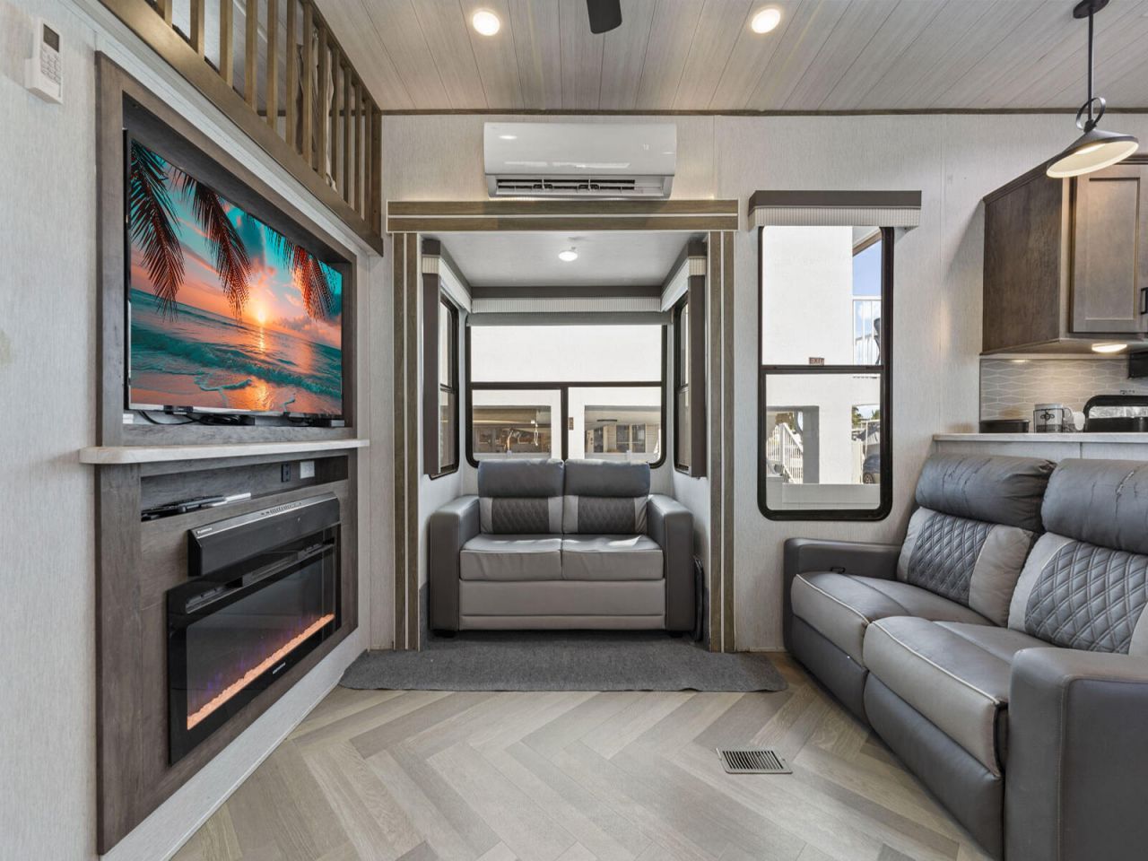 325 Calusa Street, Unit 321, Key Largo, FL 33037 Photo