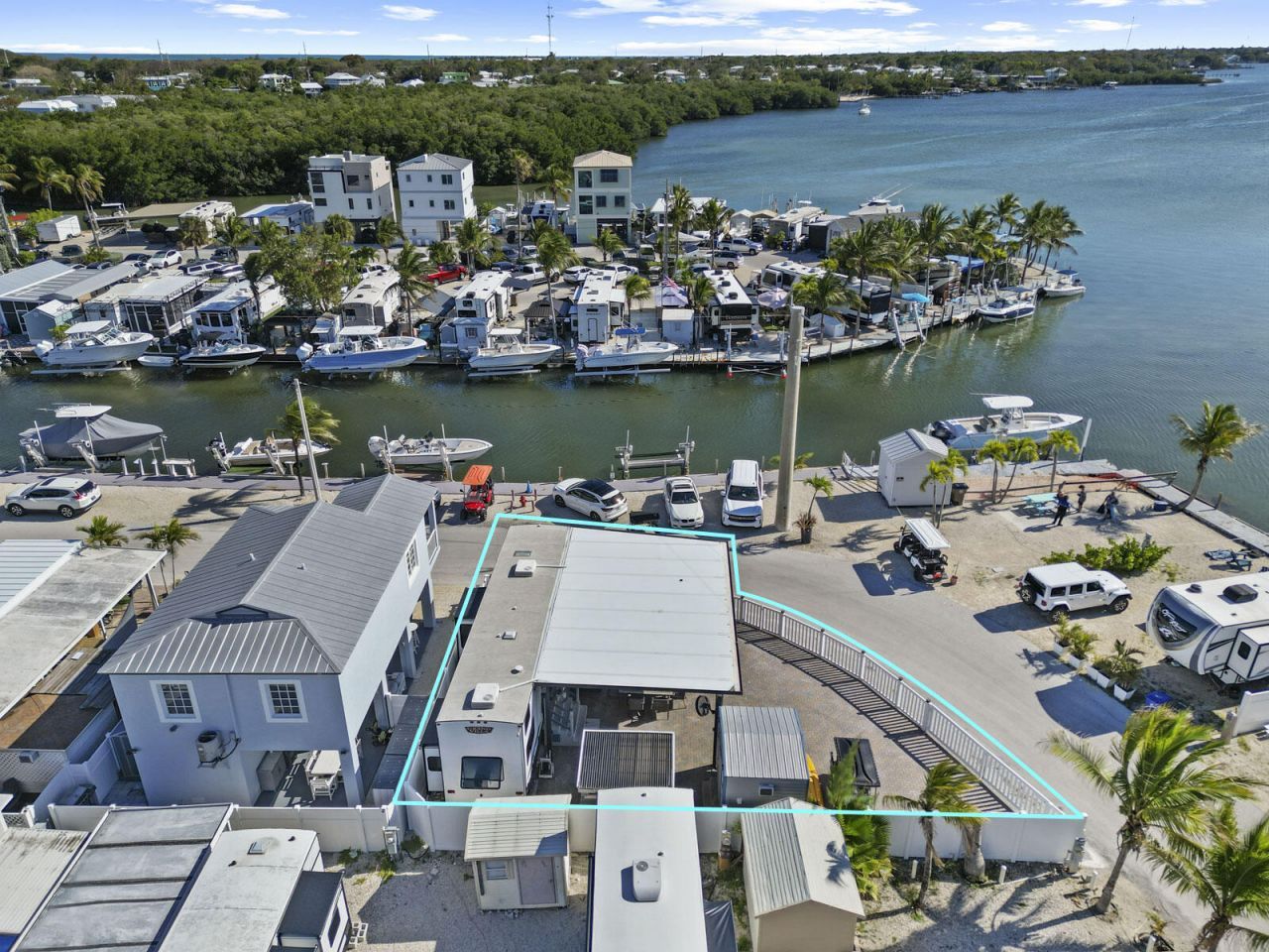 325 Calusa Street, Unit 321, Key Largo, FL 33037 Photo