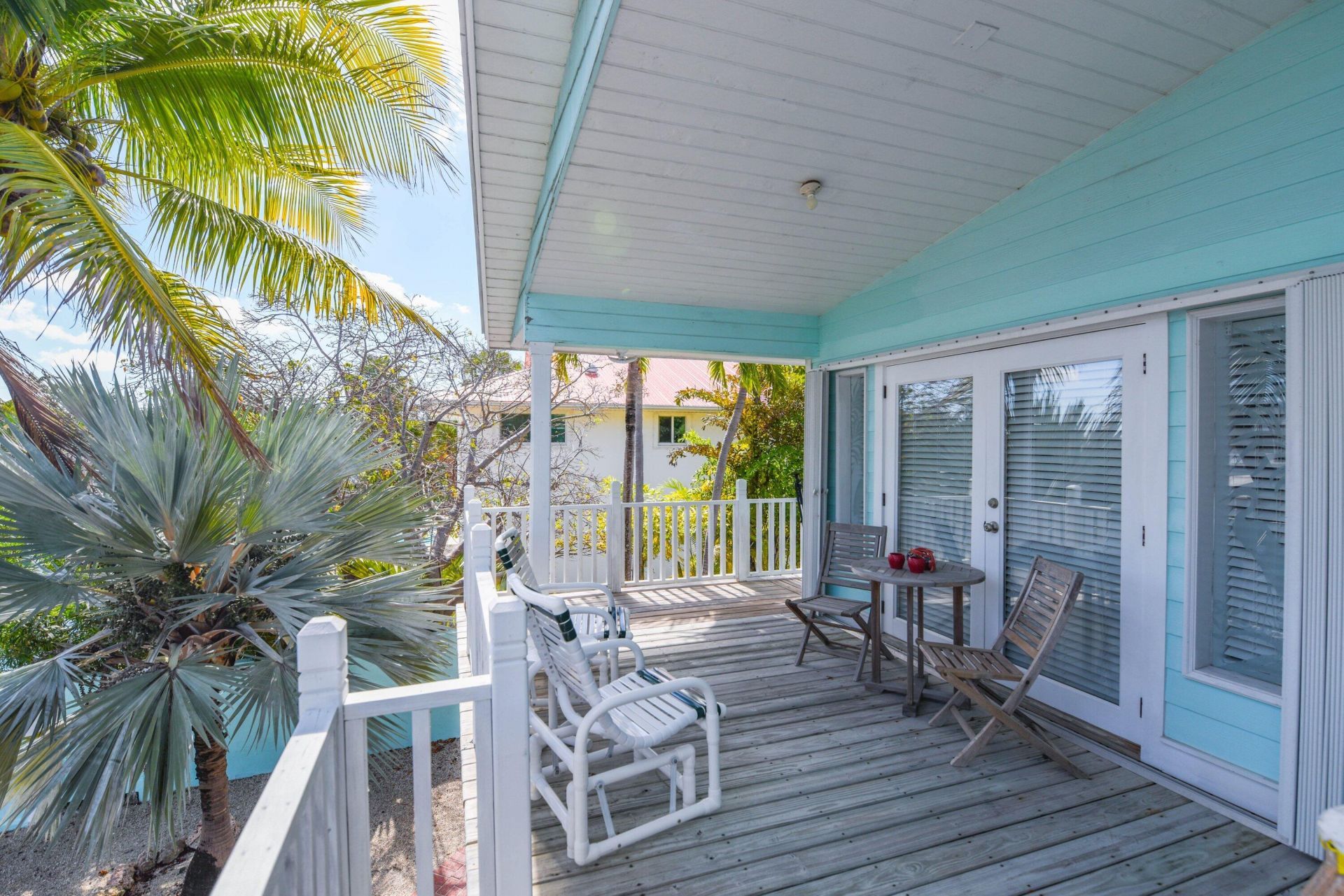 667 E Caribbean Drive, Summerland Key, FL 33042 Photo