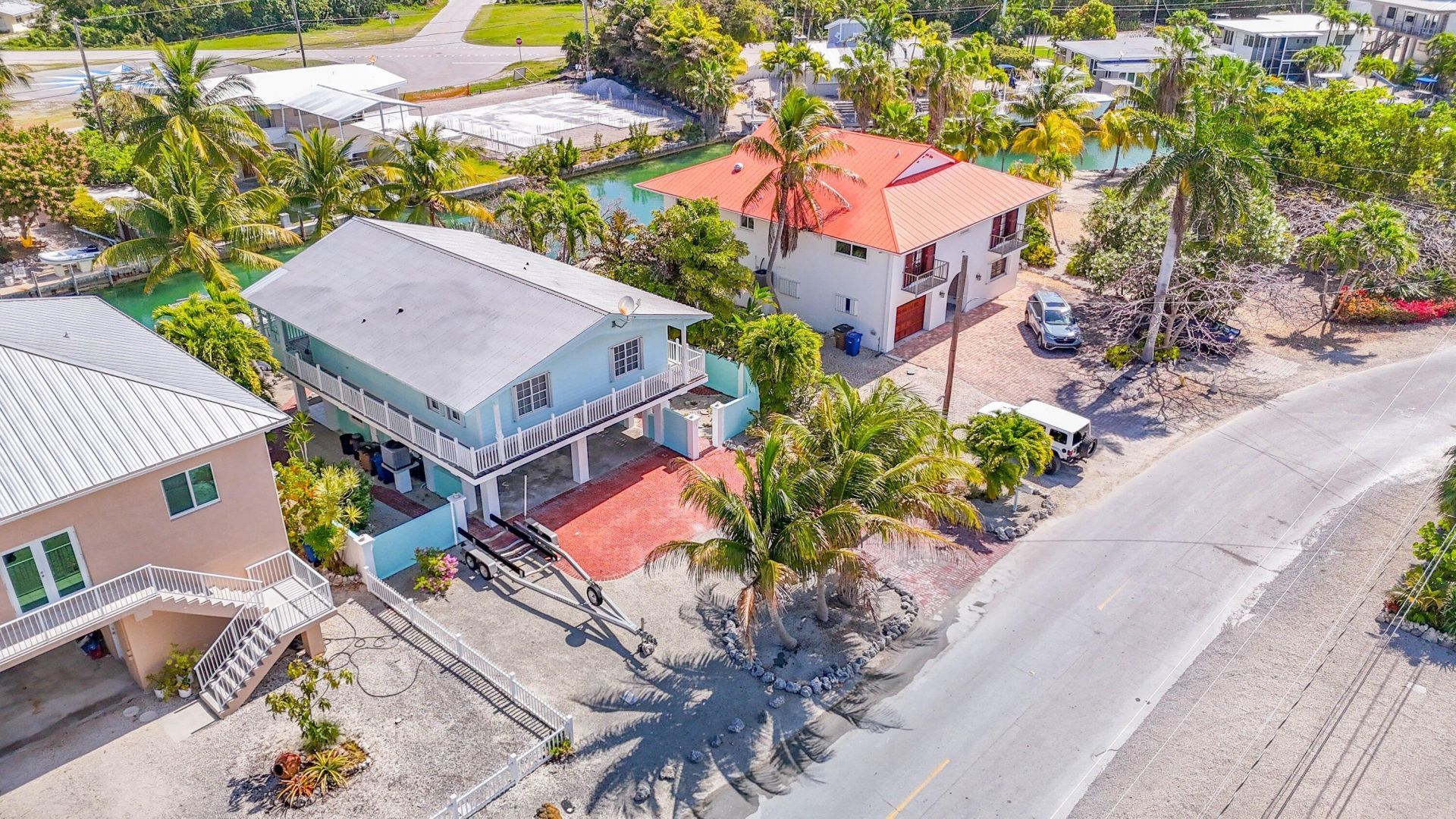 667 E Caribbean Drive, Summerland Key, FL 33042 Photo