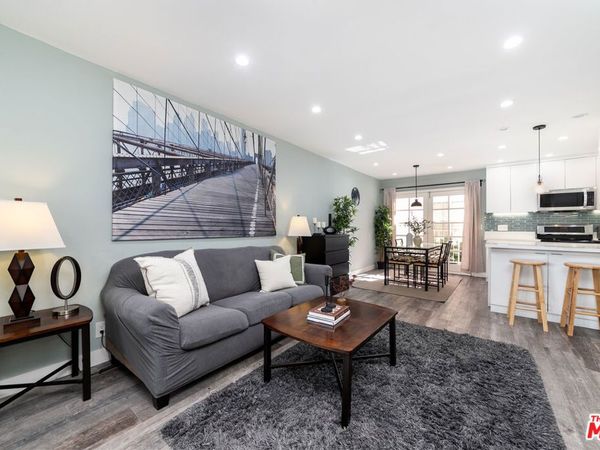 1145 Larrabee Street, Unit 6, West Hollywood, CA 90069