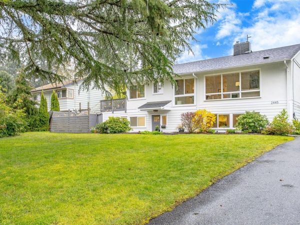 2445 Holyrood Dr , Nanaimo, BC V9S 4K7