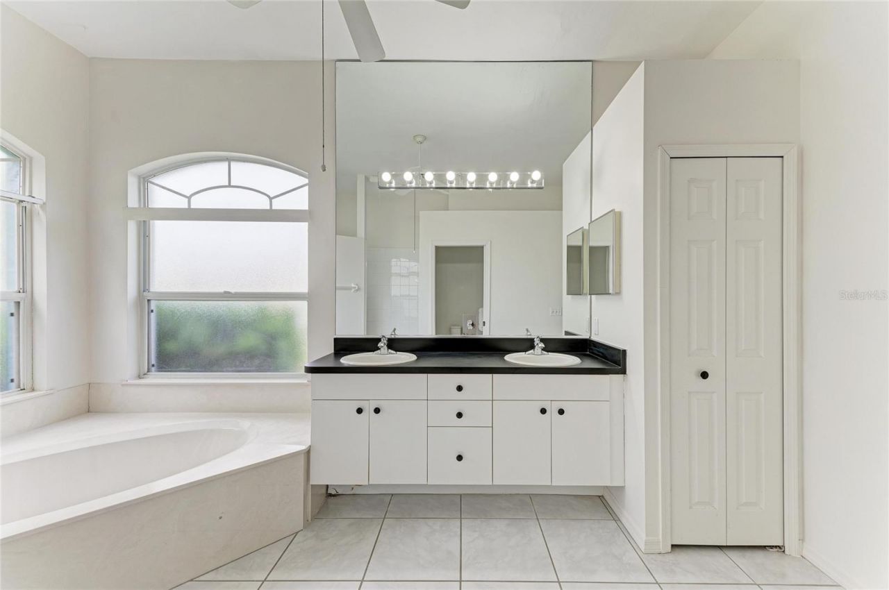 4805 76th Court E, Bradenton, FL 34203 Photo