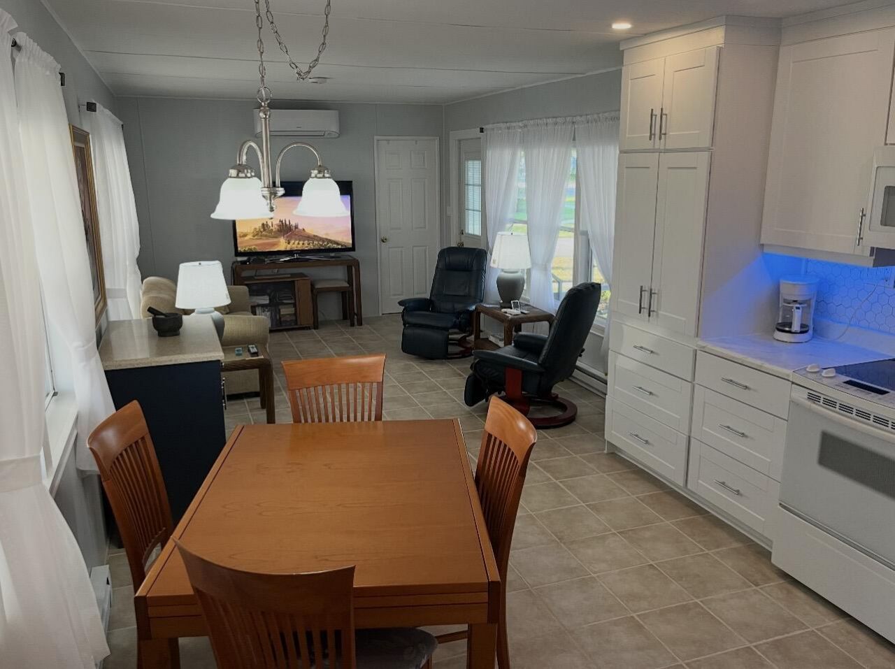 4261 Meadow View Drive, Boynton Beach, FL 33436 Photo