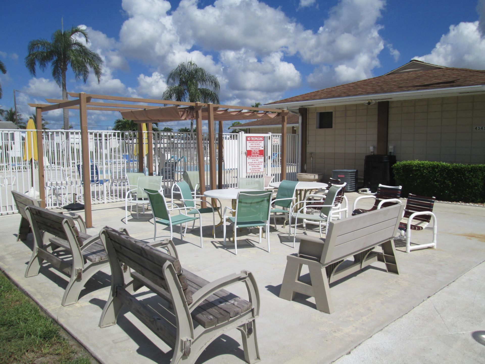 4261 Meadow View Drive, Boynton Beach, FL 33436 Photo