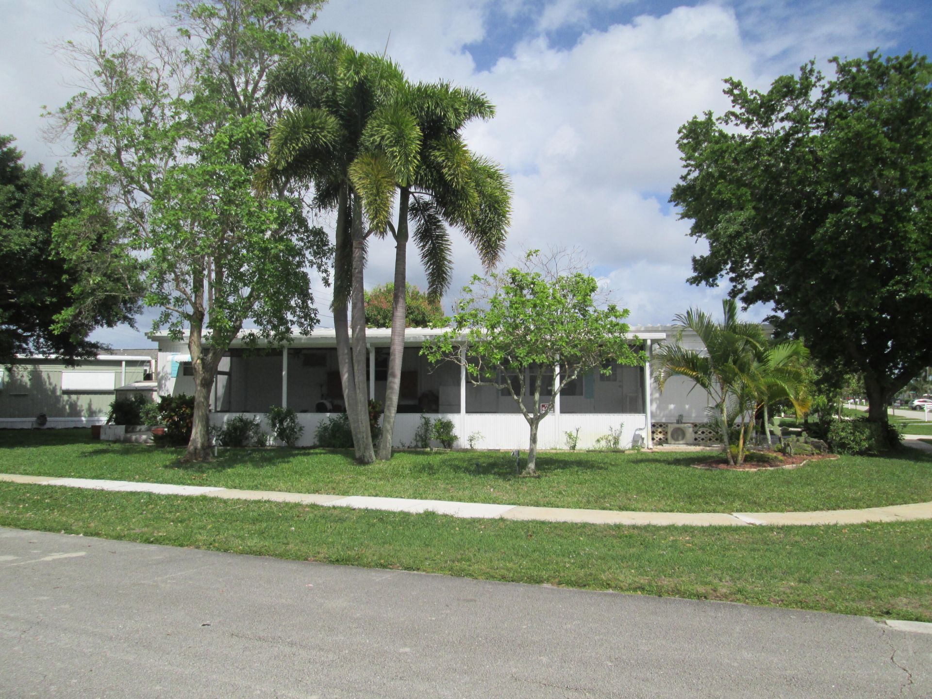 4261 Meadow View Drive, Boynton Beach, FL 33436 Photo