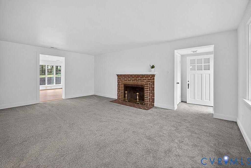 100 Hickory Drive Manakin Sabot, VA 23103