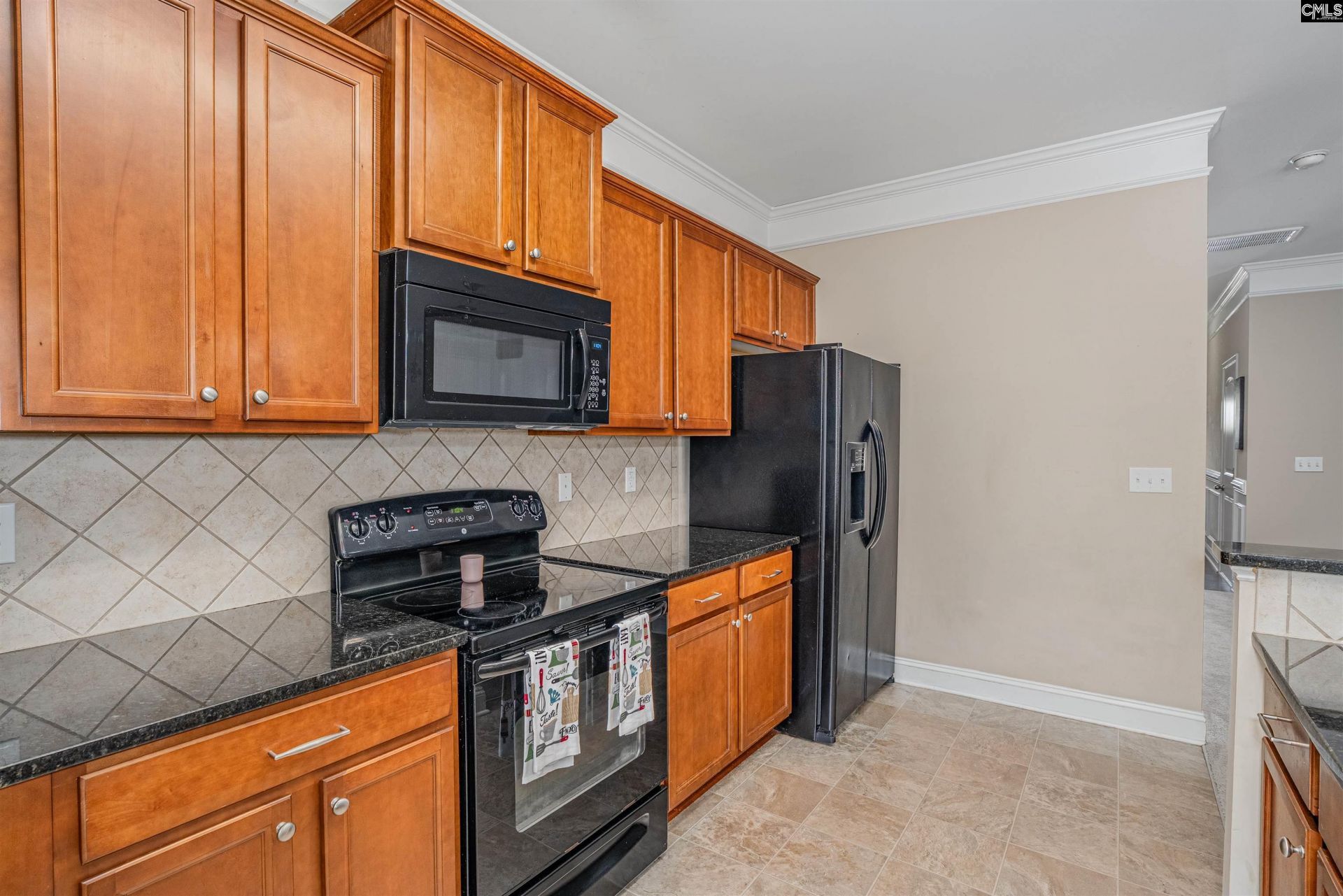 142 Whitton Court  Photo 10