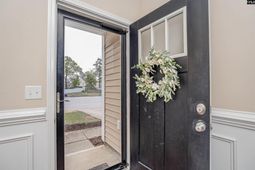 142 Whitton Court  photo 4