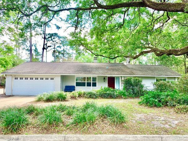2219 NW 17TH AVENUE, GAINESVILLE, FL 32605