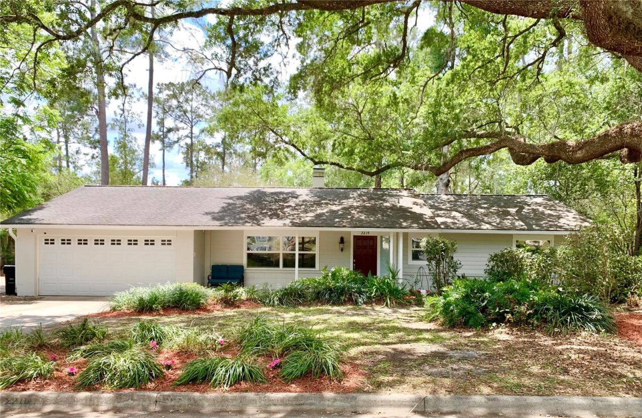 2219 NW 17th Avenue, Gainesville, FL 32605 Main Photo