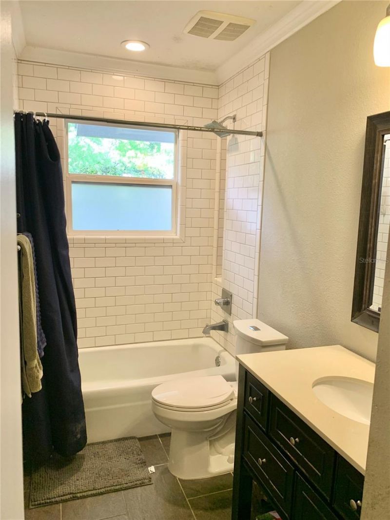 2219 NW 17th Avenue, Gainesville, FL 32605 Photo